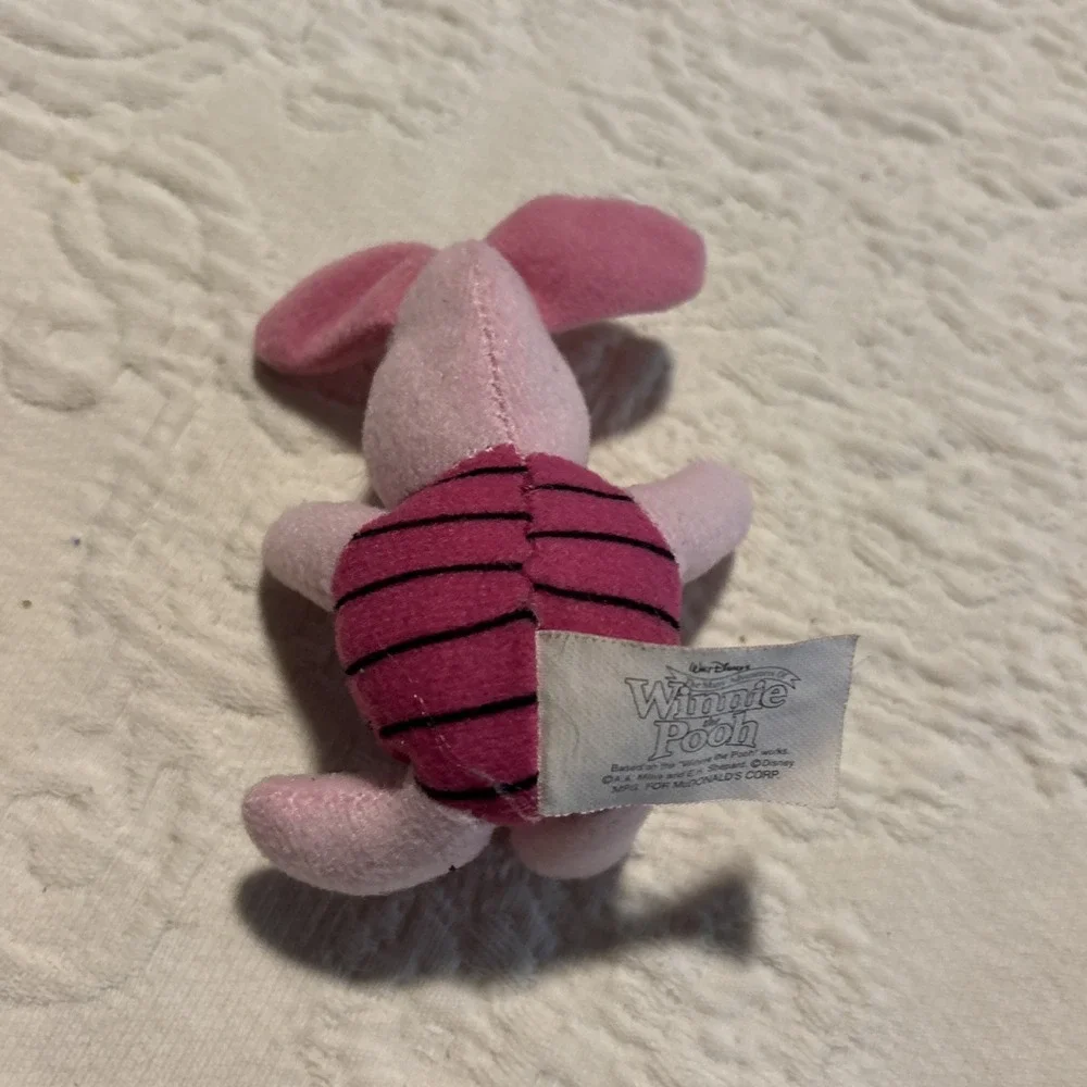 WINNIE THE POOH #2 PIGLET PLUSH 2002 MCDONALD'S HAPPY MEAL TOY  Pose able